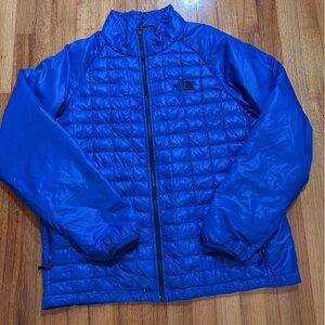 The North face  Men’s Thermoball full Zip Quilted Jacket-Puffer  Size XL